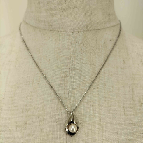 タサキシンジュ TASAKI SHINJU NS刻印 パールネックレス レディース