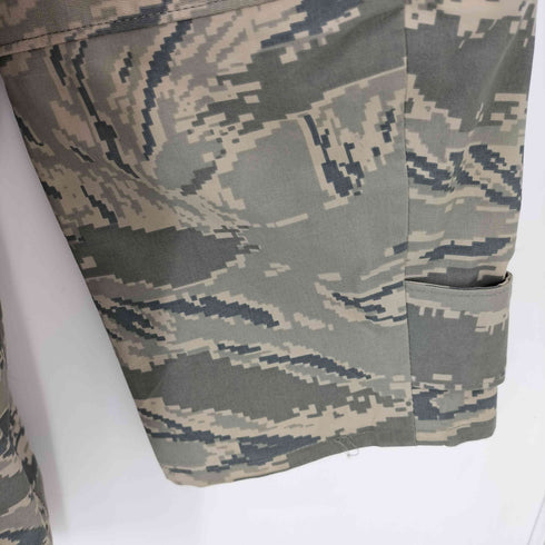 ユーエスエアーフォース U.S. AIR FORCE ECWCS GORE-TEX PARKA デジカモ メンズ LARGE-REGULAR