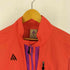 ナイキエーシージー NIKE ACG 19SS AS M NRG VEST HABANERO RED VIVID PURPLE ロゴ 刺繍 メッシュ 切替 ベスト メンズ import:M