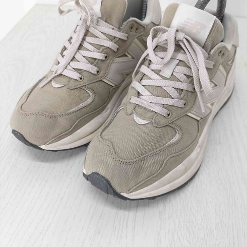ニューバランス NEW BALANCE 57/40 Sea Salt ローカットスニーカー レディース JPN:24
