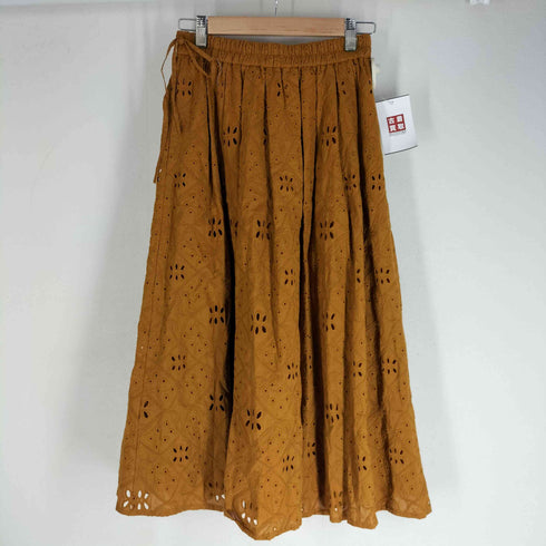ホコモモラ Jocomomola 24SS CHURROS アイレット総刺繍スカート レディース JPN:40