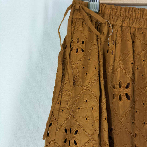ホコモモラ Jocomomola 24SS CHURROS アイレット総刺繍スカート レディース JPN:40
