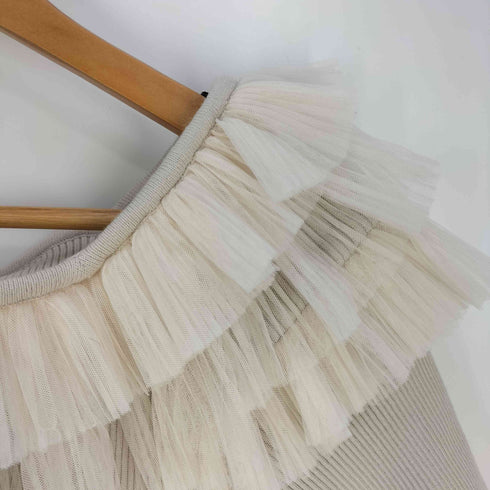 スナイデル snidel Sustainableチュールボリュームフリルニットプルオーバー レディース ONE SIZE