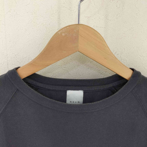 キュウジツトウタ 休日と詩 コットンクルーネックtシャツ レディース