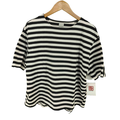 キュウジツトウタ 休日と詩 コットンクルーネックボーダーtシャツ レディース