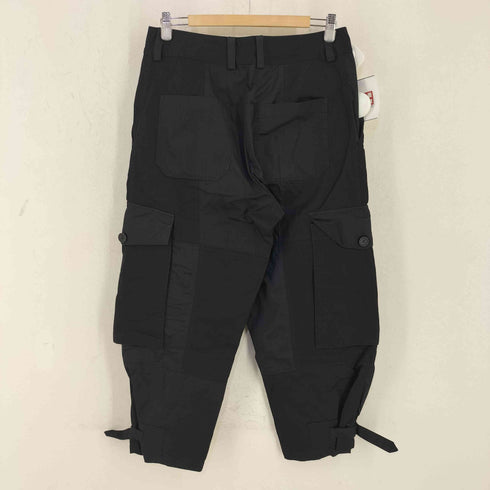 ジェイダブリューアンダーソン JW ANDERSON BLACK TAPERED CARGO TROUSERS - BLACK メンズ EU : 46