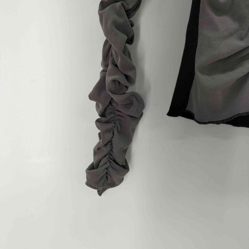 ギャザー切替 蝶デザイン L/Sカットソー レディース