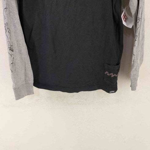 レフラー Leflah フロント袖ハンドサイン クルーネックTシャツ メンズ JPN:L