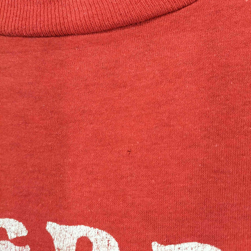 袖裾シングル HERE KITTY フロントプリントクルーネックTシャツ メンズ