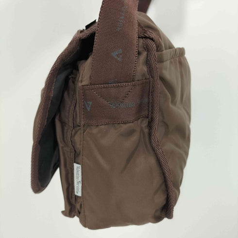 ヴァレンティノガラヴァーニ VALENTINO GARAVANI ナイロン ショルダーバッグ レディース