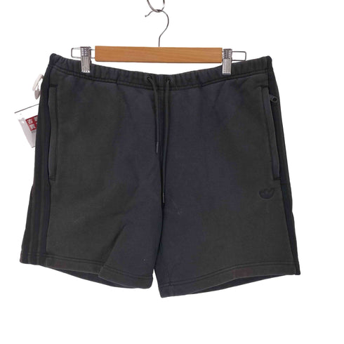 アディダスオリジナルス adidas Originals Blue Version Essentials 1/4 Shorts メンズ JPN:L