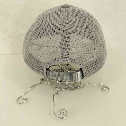アンドワンダー and wander back mesh cap メンズ