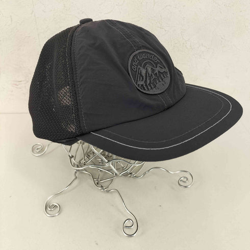 アンドワンダー and wander back mesh cap メンズ