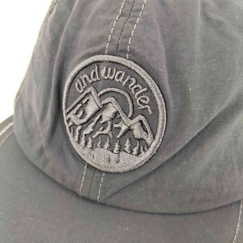 アンドワンダー and wander back mesh cap メンズ