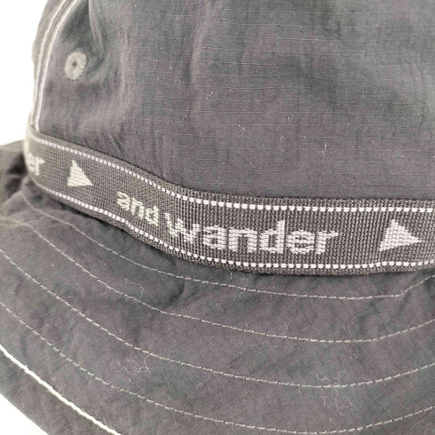 アンドワンダー and wander jq tape hat メンズ