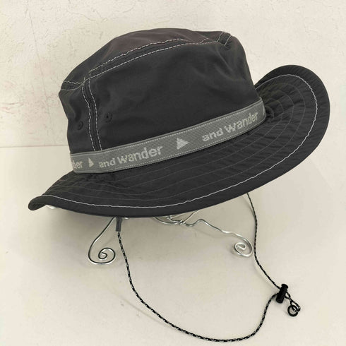 アンドワンダー and wander jq tape hat メンズ