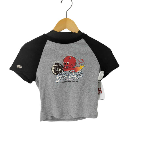 アーバン レヴィヴォ URBAN REVIVO デビルプリント クルーネックリンガーTシャツ Hot Stuff レディース import:S