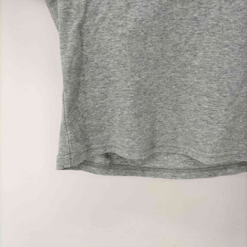 アーバン レヴィヴォ URBAN REVIVO デビルプリント クルーネックリンガーTシャツ Hot Stuff レディース import:S