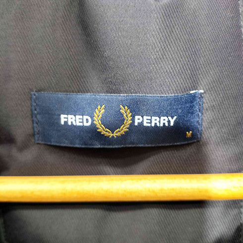 フレッドペリー FRED PERRY ワンポイント刺繍 パテッドジップ スルージャケット メンズ import:M