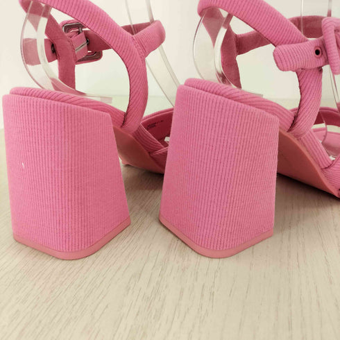 チャールズアンドキース CHARLES&KEITH ウーブン トラペーズヒールバックルサンダル レディース JPN:37