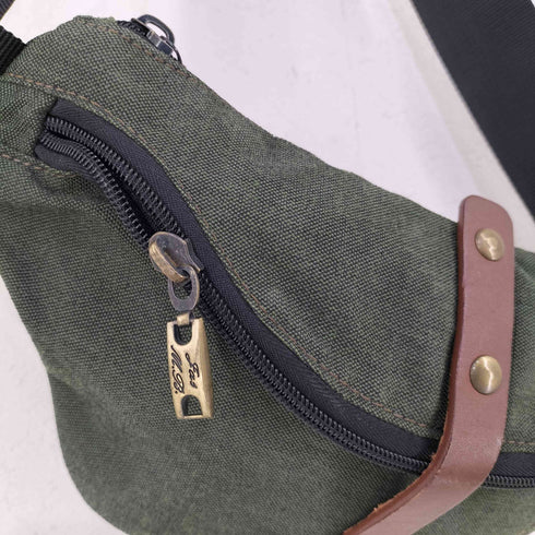 Jas MB BUCKET BODYBAG メンズ