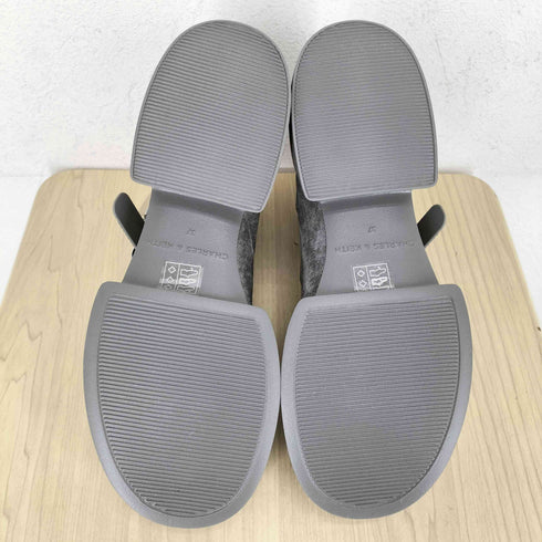 チャールズアンドキース CHARLES&KEITH ROBBIE レディース 37