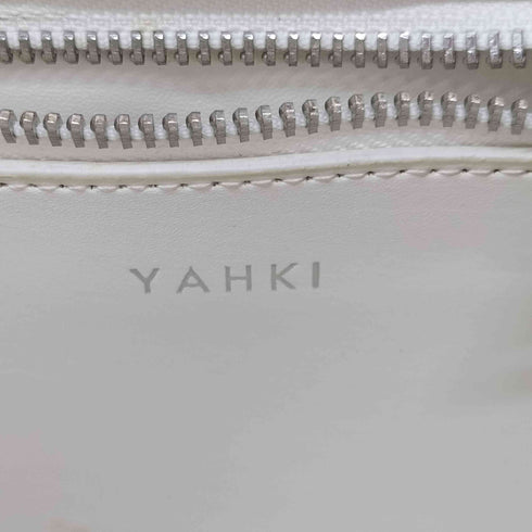 ヤーキ YAHKI レザーフラット スクエア ショルダーバッグ レディース ONE SIZE