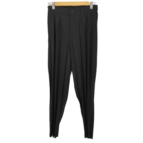 オムプリッセイッセイミヤケ HOMME PLISSE ISSEY MIYAKE 24AW EDGE ENSEMBLE アコーディオンプリーツ加工 テーパード パンツ メンズ JPN:2