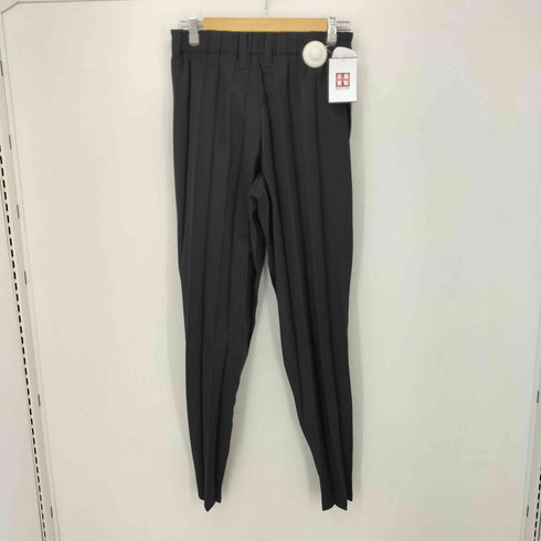 オムプリッセイッセイミヤケ HOMME PLISSE ISSEY MIYAKE 24AW EDGE ENSEMBLE アコーディオンプリーツ加工 テーパード パンツ メンズ JPN:2