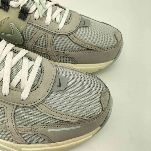 ナイキ NIKE V2K Run LIGHT BONE/MTLC PLATINUM メンズ 28.5