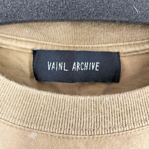 ヴァイナルアーカイブ VAINL ARCHIVE SOMEHOW LIKES/Tシャツ メンズ JPN:L