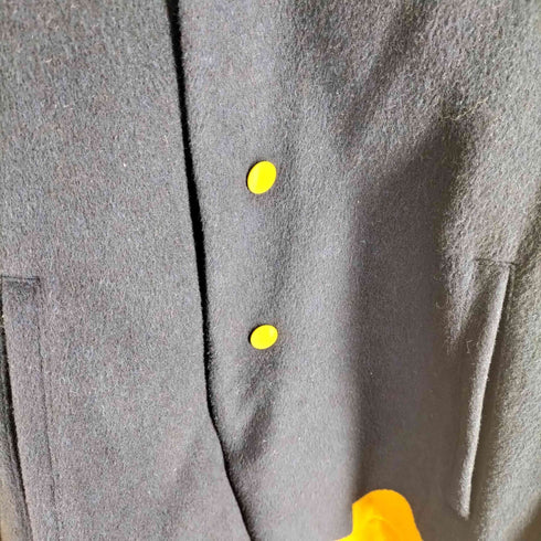ザサカキ the Sakaki LEATHER STADIUM JUMPER Navy × Mustard メンズ JPN:L