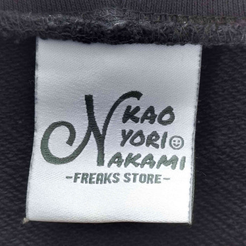 フリークスストア FREAKS STORE KAOYORI NAKAMI 刺繍フーディー メンズ JPN:L