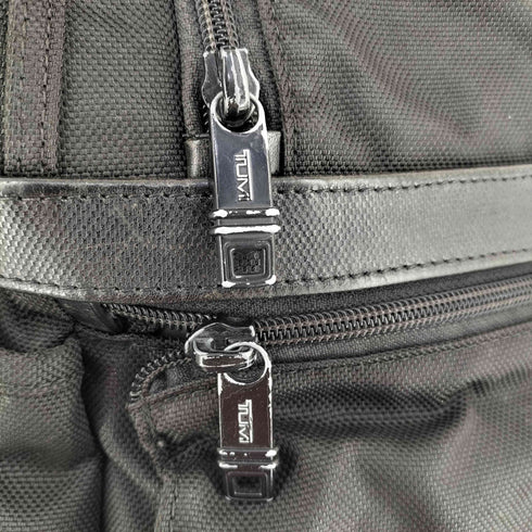 トゥミ TUMI ALPHA 2 スリム・ソリューションズ・ブリーフパック バックパック メンズ