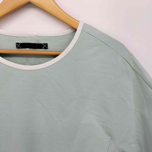 タトラス TATRAS バックジップ デザイン Tシャツ レディース