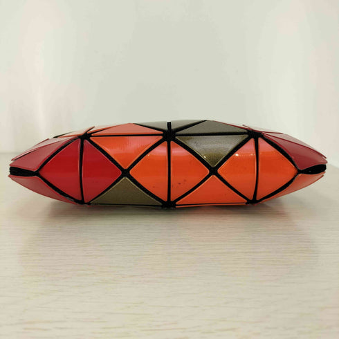 バオバオイッセイミヤケ BAO BAO ISSEY MIYAKE アクセサリー ポーチ ミニバッグ 小物入れ レディース
