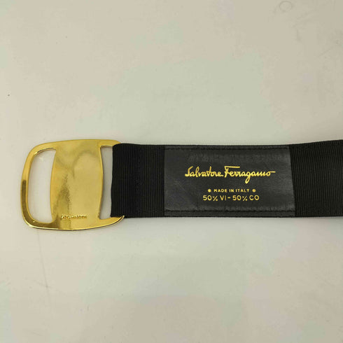 サルヴァトーレフェラガモ Salvatore Ferragamo MADE IN ITALY ロゴプレート バックル ヴァラ ベルト レディース