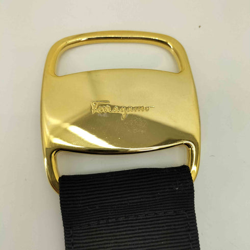 サルヴァトーレフェラガモ Salvatore Ferragamo MADE IN ITALY ロゴプレート バックル ヴァラ ベルト レディース