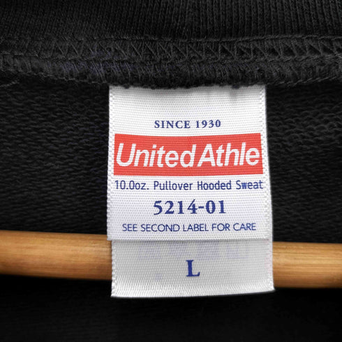 ユナイテッドアスレ UNITED ATHLE 笑い男 企業ロゴ・アニメプリント プルオーバー パーカー メンズ JPN:L