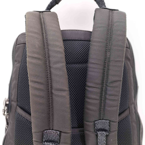 トゥミ TUMI ALPHA BRAVO KNOX アルファ ブラボー ノックス 迷彩柄バックパック メンズ