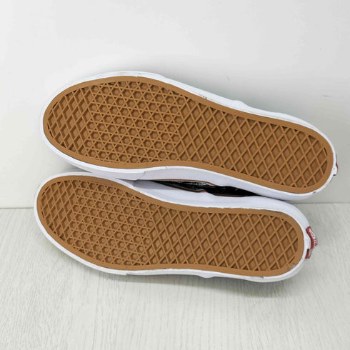 バンズ VANS キャラクタープリント スリッポン メンズ JPN:26