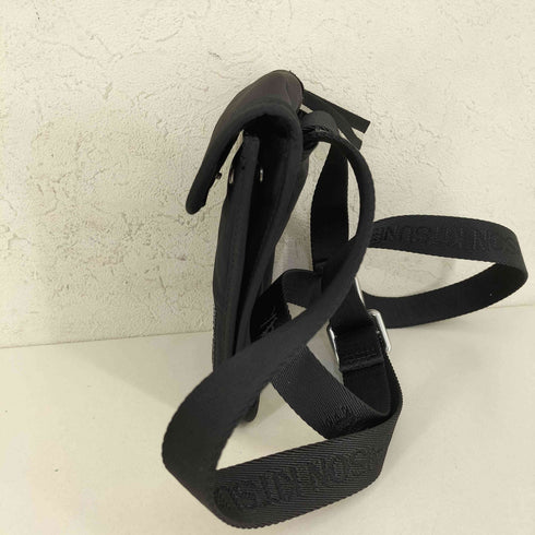 メゾンキツネ MAISON KITSUNE NYLON NECK POUCH レディース