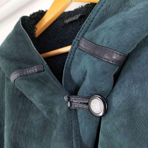 MOUNTAINEER PURE NEW WOOL 裏ボア フーデッド ムートンジャケット レディース XS