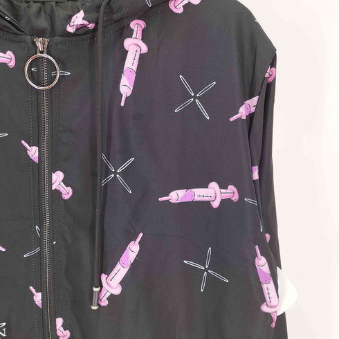 ニーアクロージング NIER CLOTHING 注射器 総柄 ジップアップ ロング パーカー レディース FREE