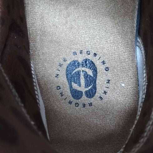 ナイキ NIKE WMNS AIR CHUKKA MOC レディース 25