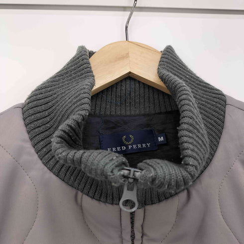 フレッドペリー FRED PERRY 月桂樹ロゴ刺繍 中綿 キルティング ジャケット メンズ import:M