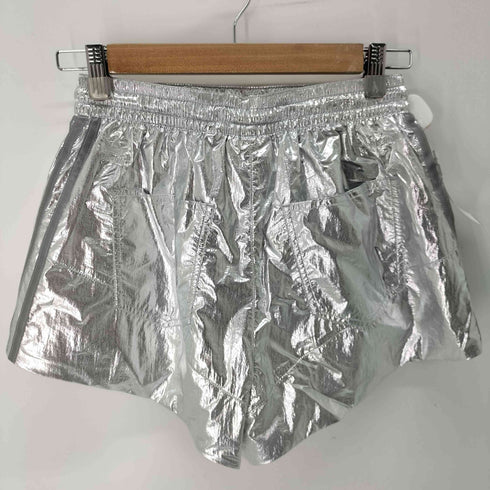 アディダスオリジナルス adidas Originals IVY PARK 裏地メッシュ メタリックサイドラインショーツ レディース JPN:M