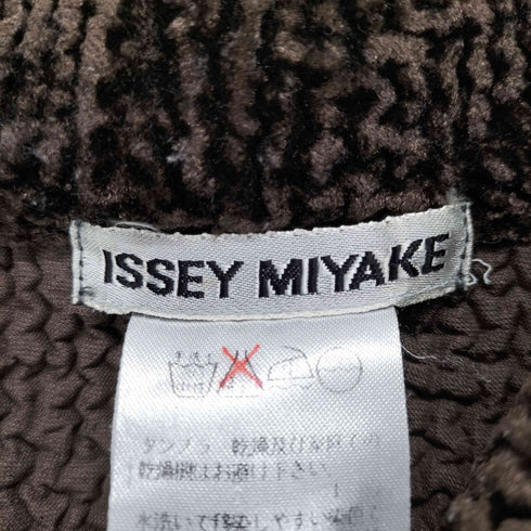 イッセイミヤケ ISSEY MIYAKE 90S 97AW 畝デザインジャケット 包みボタン レディース M