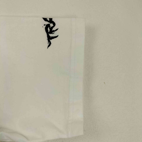 トラビス TRAVS フロントプリントクルーネックTシャツ メンズ JPN:L