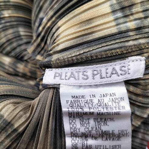プリーツプリーズイッセイミヤケ PLEATS PLEASE ISSEY MIYAKE 宝石柄 ノースリーブ プリーツカットソー レディース 3